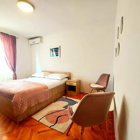 Apartment Fila - Large & Close To The Beach