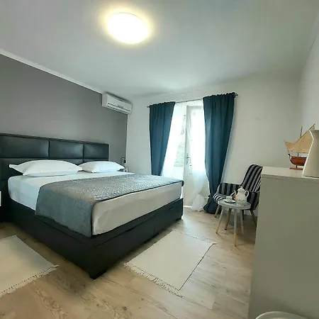 Apartment Fila - Large & Close To The Beach *