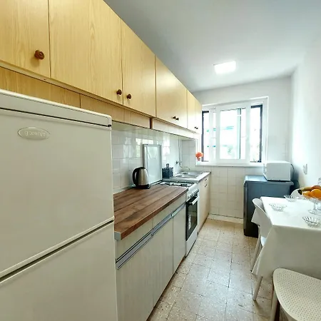 Apartment Fila - Large & Close To The Beach Makarska